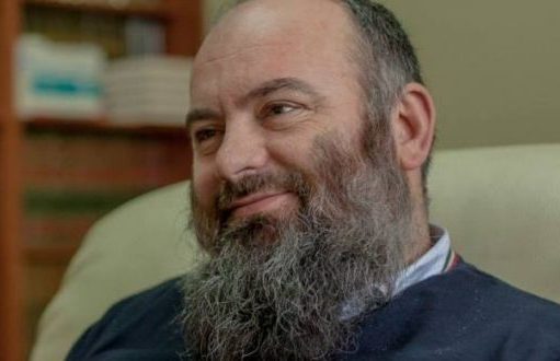 Besimtari nuk kafshohet nga e njëjta vrimë dy herë