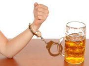 Çfarë në të vërtetë i bën alkooli trupit tuaj ?