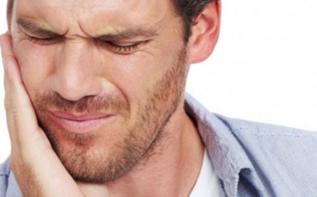 Dhimbja e dhëmbit dhe simptomat! – Radio Pendimi 24H online