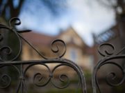 MËSO SE SI RESPEKTOHET FQINJI?!