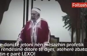 Ndëgjojeni hoxhën nga Tunisi i cili kritikon në mënyrë pozitive myslimanët