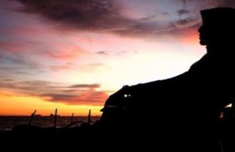 Plaka muslimane dhe ateisti