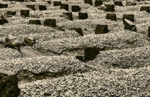 ÇKA I BËN DOBI TË VDEKURIT