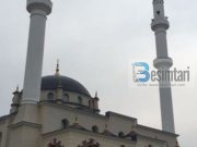 Hapen 423 xhami, mbyllen 500 kisha