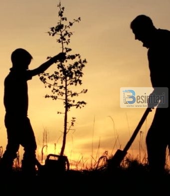 Të vizitosh dhe t’i mbash lidhjet familjare, kur ata bëjnë gjynahe haptazi dhe përqeshin ndonjë aspekt të fesë