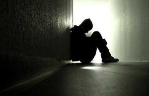 Pikëllimit do t’ia kthej shpinën …