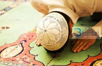 KËRKIMI I NDIHMËS ME NAMAZ