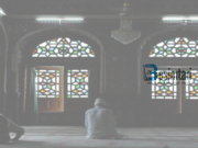 A lejohet vonimi i namazit të jacisë?