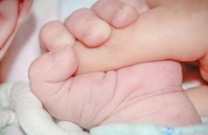 Zemra e nënës së pikëlluar