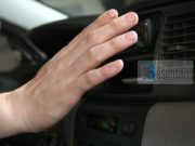 Mos e bëni këtë në veturë, sepse mund të pësoni keq!