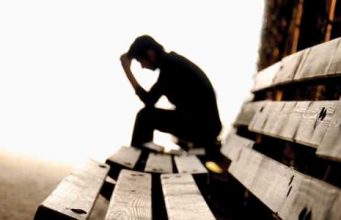 Kujt i janë shtuar brengat dhe mërzitë, le të shton fjalën