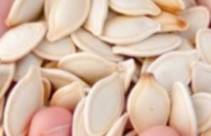 10 perfitimet e mrekullueshme te farave te kungullit