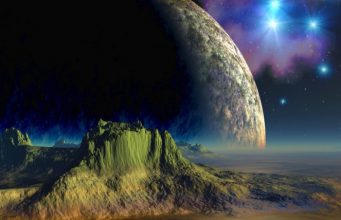 Më ka urdhëruar Pejgamberi a.s. që çdo mëngjes dhe mbrëmje, po edhe para se të flejë të them: