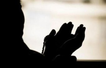 08- O ALLAH NA E PËRMIRËSO PËRFUNDIMIN NË CDO CËSHTJE, NA MBRO NGA POSHTËRIMI I DYNJASË DHE DËNIMI I AHIRETIT