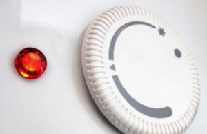 Kujdes: Ja kur mund t’ju vrasë bojleri kur jeni duke bere dush