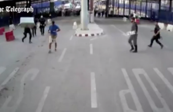 Ky sulmues me thikë shpartallohet nga policia në mënyrën më të pazakontë