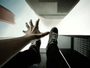 Imagjino sikur unë dhe ti të ishim në këtë ngjarje! –