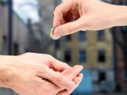 Tregim i këndshëm dhe me mësime të arta nga Sahabiu në lidhje me lëmoshën!