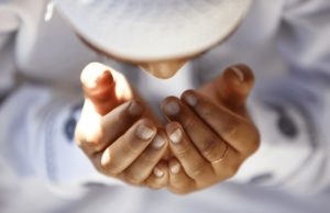 O ALLAH, KËRKOJMË TË MIRAT TË CILAT I KËRKONTE PROFETI YT MUHAMED…