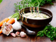 Supë me hudhra e cila është më efikase se antibiotiku