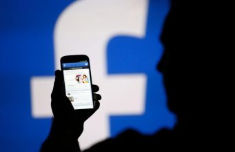 Facebook do të bëjë publike të gjitha faqet e lajmeve të rreme