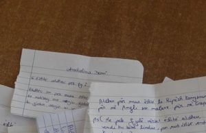 Mësimdhënësi u dha temën “Cfarë është atdheu për ju”, përgjigjet lënë pa fjalë!