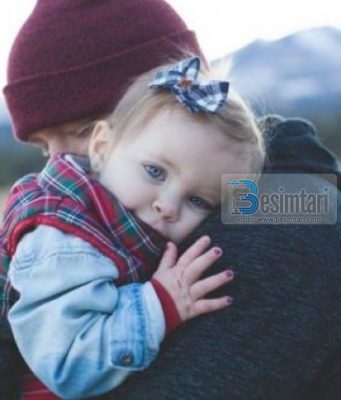 Mos ia ke zili askujt për dhuntitë që i ka dhënë Allahu atij (njeriut) …