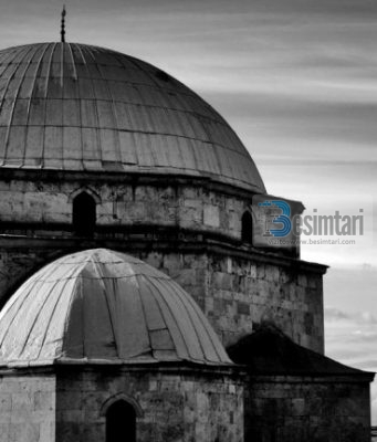 Roli i xhamisë në jetën e të rinjve