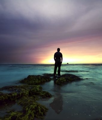 KUR VËLLAI YT ZEMËROHET !