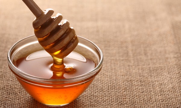 Zëvendësojeni sheqerin me mjaltë