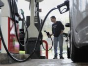 Çfarë ndodhë kur e mbushni veturën me karburantin e gabuar dhe si të veproni