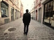 NJERIU MES VETMISË DHE SHOQËRISË