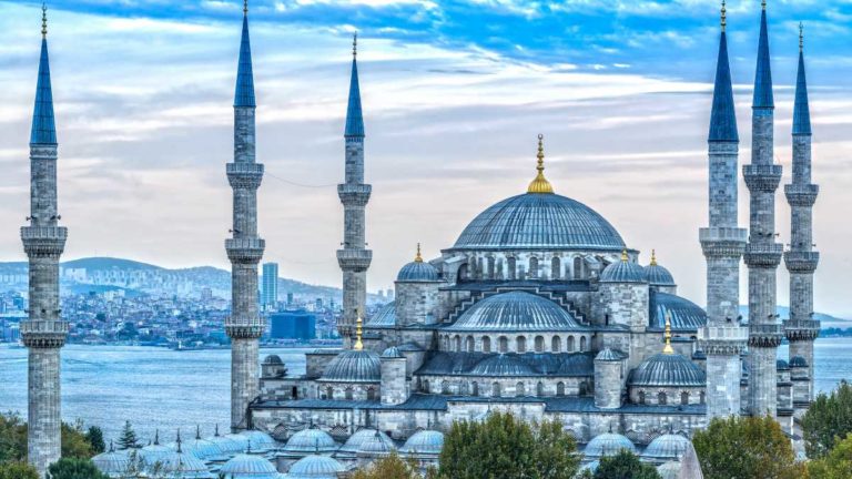 A e keni ditur se…?! Arkitekti i Xhamisë ‘Blu’ në Stamboll ka qenë shqiptar