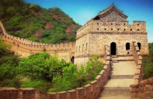 Pse u ndërtua Muri Kinëz