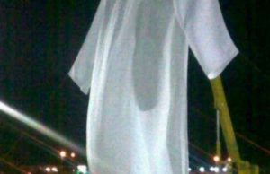 ÇFAR DITE ËSHT KRIJUAR ADEMI ALEJHI SELAM DHE NË CILËN KOH TË NAMAZIT ?!