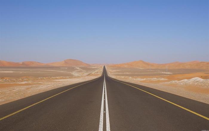 Kjo është rruga më e gjatë e drejtë në Arabinë Saudite