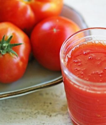 Të mirat nga konsumimi i lëngut të domateve