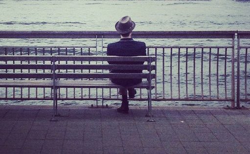 Kush i ka keto cilesi Allahu e urren ate