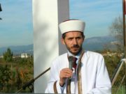 Reagon Myftiu i Tiranës Ylli Gurra për rastin e të vetëshpallurit “hoxhë”