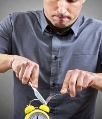 Përse jeni ende të uritur pas drekës?