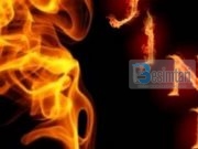 Xhinnët janë krijesa që janë sajuar me vullnet të lirë, jetojnë në Tokë në botën e cila është paralele me jetën e njerëzve